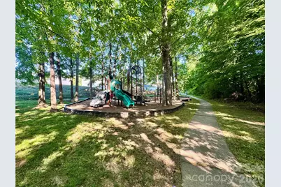 6342 Ziegler Lane, Charlotte, NC 28269 - Photo 11