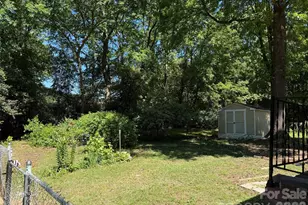 1662 Browns Ave, Charlotte, NC 28208 - Photo 21
