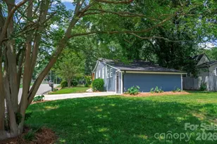 1215 W 4th Ave, Gastonia, NC 28052 - Photo 17