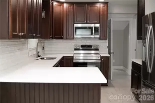1215 W 4th Ave, Gastonia, NC 28052 - Photo 3