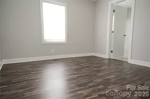 1215 W 4th Ave, Gastonia, NC 28052 - Photo 9
