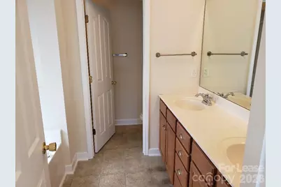 626 Neal Drive, Charlotte, NC 28213 - Photo 9