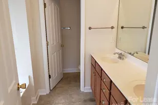 626 Neal Dr, Charlotte, NC 28213 - Photo 9