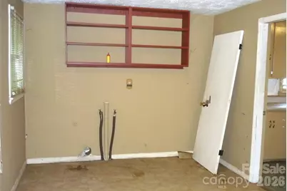 407 N Pear Street, Gastonia, NC 28054 - Photo 29