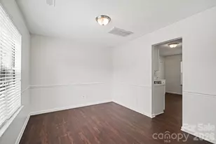 12127 Landing Green Dr, Charlotte, NC 28277 - Photo 5