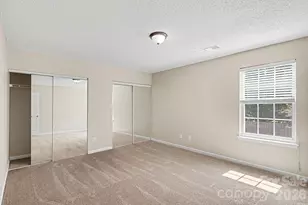 9828 Aventide Ln, Charlotte, NC 28215 - Photo 11