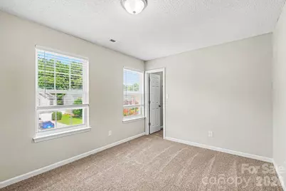 9828 Aventide Lane, Charlotte, NC 28215 - Photo 15