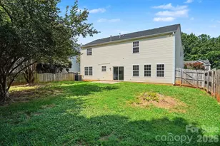 9828 Aventide Ln, Charlotte, NC 28215 - Photo 23