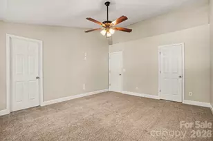12505 Britton Wood Pl, Charlotte, NC 28278 - Photo 11