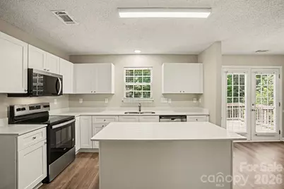 12505 Britton Wood Place, Charlotte, NC 28278 - Photo 7