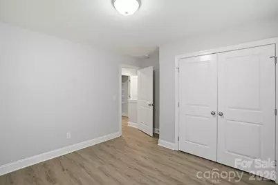 3109 Cochrane Drive, Charlotte, NC 28269 - Photo 11