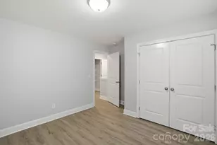 3109 Cochrane Dr, Charlotte, NC 28269 - Photo 11