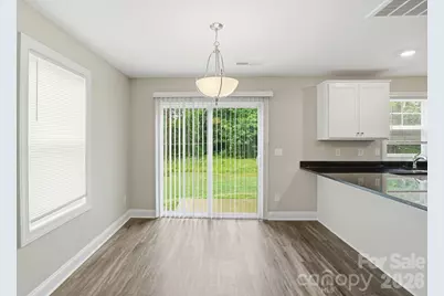3109 Cochrane Drive, Charlotte, NC 28269 - Photo 7
