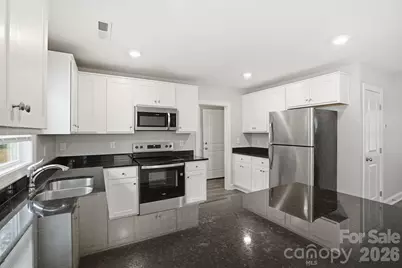 3109 Cochrane Drive, Charlotte, NC 28269 - Photo 9