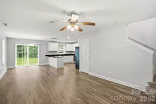 3109 Cochrane Dr, Charlotte, NC 28269 - Photo 5