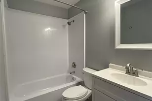 9605 Vinca Cir, Charlotte, NC 28213 - Photo 21