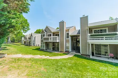 9605 Vinca Circle #G, Charlotte, NC 28213 - Photo 7