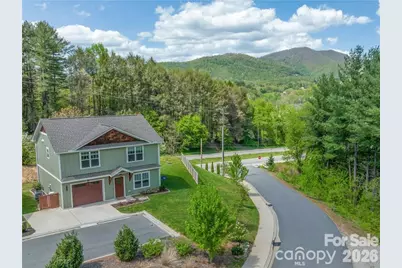 101 Towne Place, Clyde, NC 28721 - Photo 27