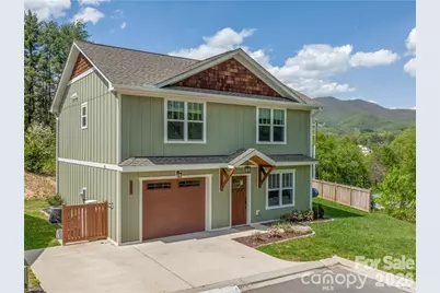 101 Towne Place, Clyde, NC 28721 - Photo 23