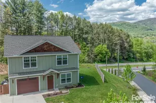 101 Towne Pl, Clyde, NC 28721 - Photo 1