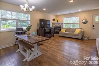101 Towne Place, Clyde, NC 28721 - Photo 3
