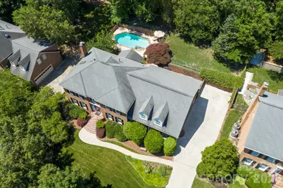 708 Barington Place, Matthews, NC 28105 - Photo 3