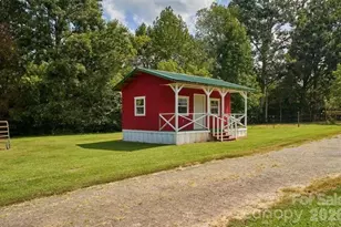 2727 N Moore Rd, Robbins, NC 27325 - Photo 33