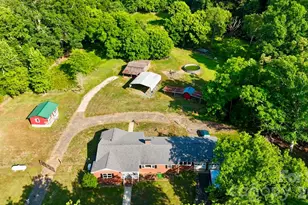 2727 N Moore Rd, Robbins, NC 27325 - Photo 43