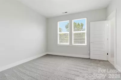 371 S Bruns Avenue, Charlotte, NC 28208 - Photo 23