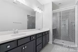 371 S Bruns Ave, Charlotte, NC 28208 - Photo 21