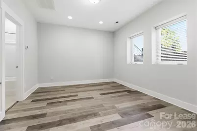 371 S Bruns Avenue, Charlotte, NC 28208 - Photo 25