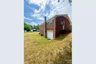 130 N Arlington Avenue, Jonesville, NC 28642 - Photo 7