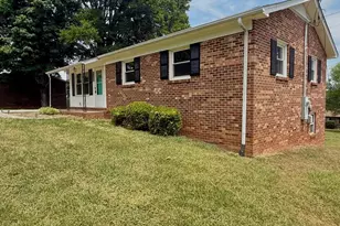 130 N Arlington Ave, Jonesville, NC 28642 - Photo 5