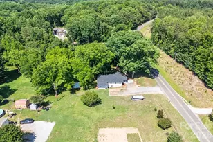 3407 Ratchford Dr, Gastonia, NC 28056 - Photo 41