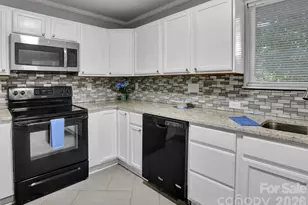 445 Peachtree St, Albemarle, NC 28001 - Photo 19
