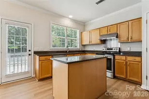 2523 Beacon Forest Dr, Charlotte, NC 28270 - Photo 19