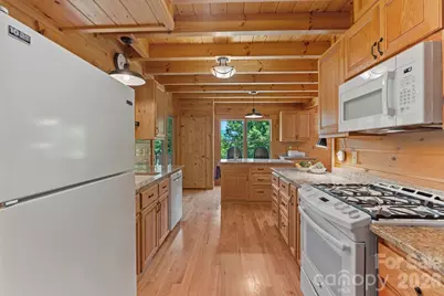 280 Hidden Lake Parkway, Nebo, NC 28761 - Photo 13