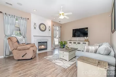 6859 Lakecrest Court, Denver, NC 28037 - Photo 3