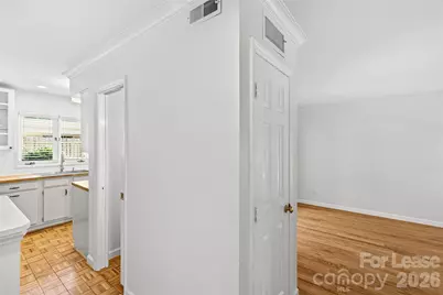 2330 Roswell Avenue #G, Charlotte, NC 28207 - Photo 9