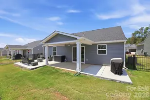 982 Pemberley St, Lancaster, SC 29720 - Photo 29