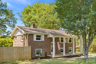 3806 Amsbury Rd, Concord, NC 28025 - Photo 3