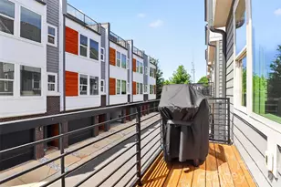 2024 Bryant Park Dr, Charlotte, NC 28208 - Photo 17