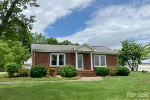 191 Thompson Rd, Rutherfordton, NC 28139 - Photo 1