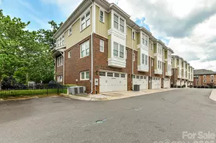 131 Grandin Rd, Charlotte, NC 28208 - Photo 21