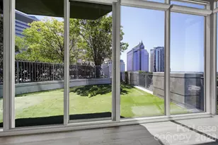 210 N Church St, Charlotte, NC 28202 - Photo 15