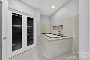 210 N Church St, Charlotte, NC 28202 - Photo 29