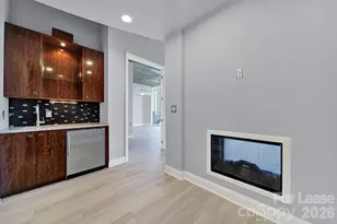 210 N Church St, Charlotte, NC 28202 - Photo 23