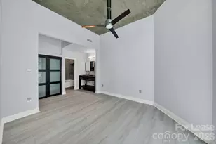 210 N Church St, Charlotte, NC 28202 - Photo 15