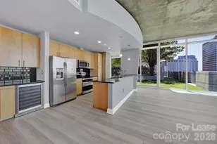 210 N Church St, Charlotte, NC 28202 - Photo 9
