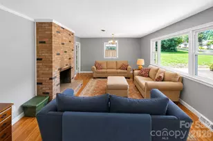 1702 Wildwood Rd, Gastonia, NC 28052 - Photo 5